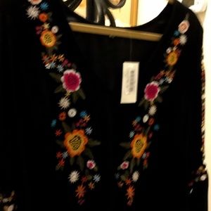Sugar/ lips  size large……black embroidered dress